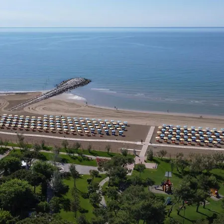 La Casa Al Mare Di Rossella Apartment *