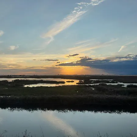 La Casa Al Mare Di Rossella Apartment *
